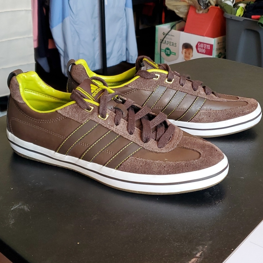 Adidas Leather Men's Sneaker size 7.5